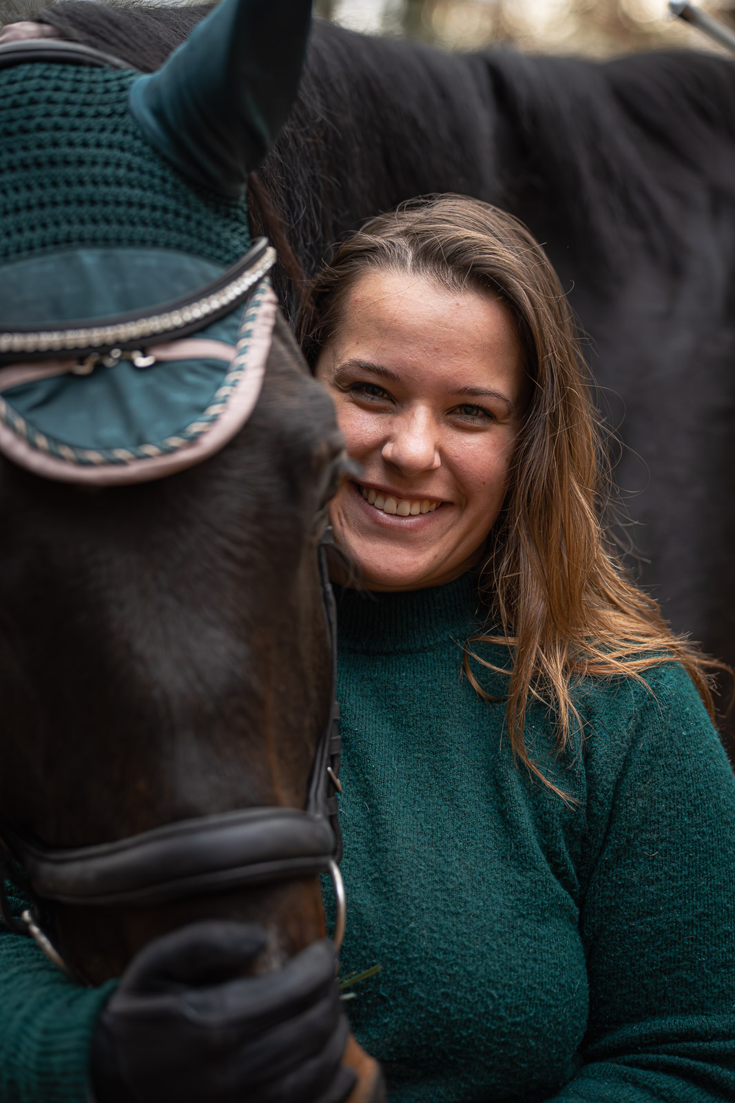 Nika – Leaves & Hooves