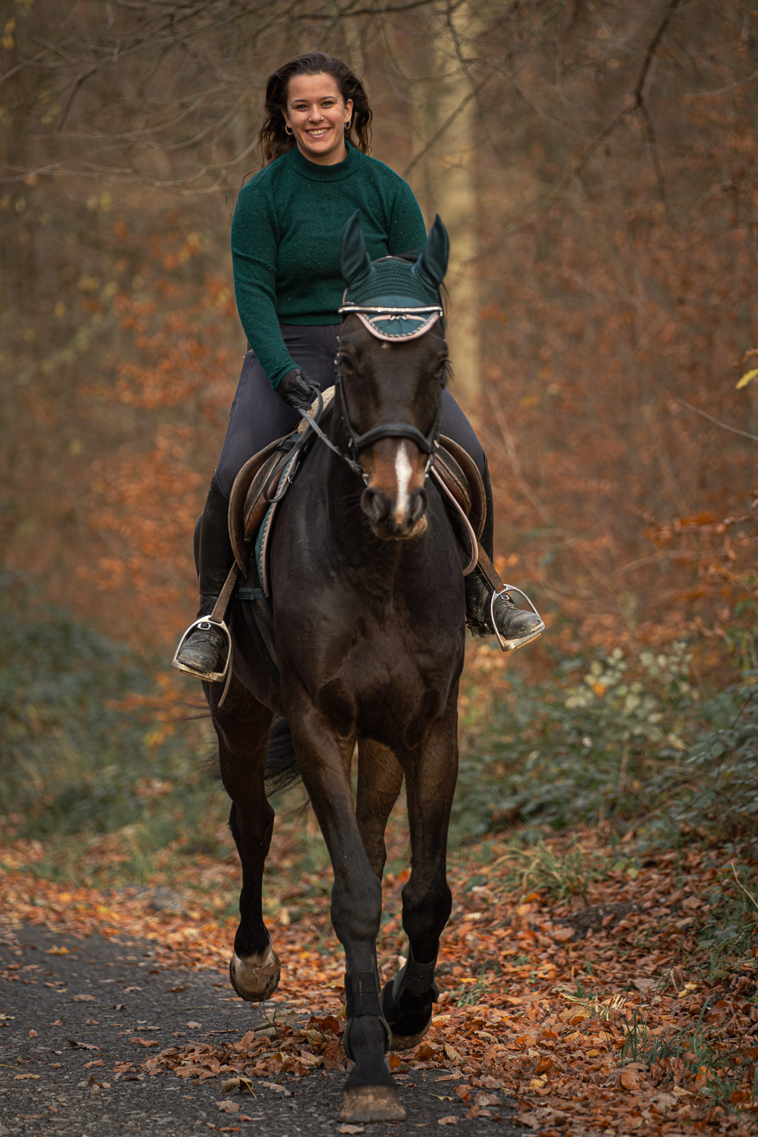 Nika – Leaves & Hooves