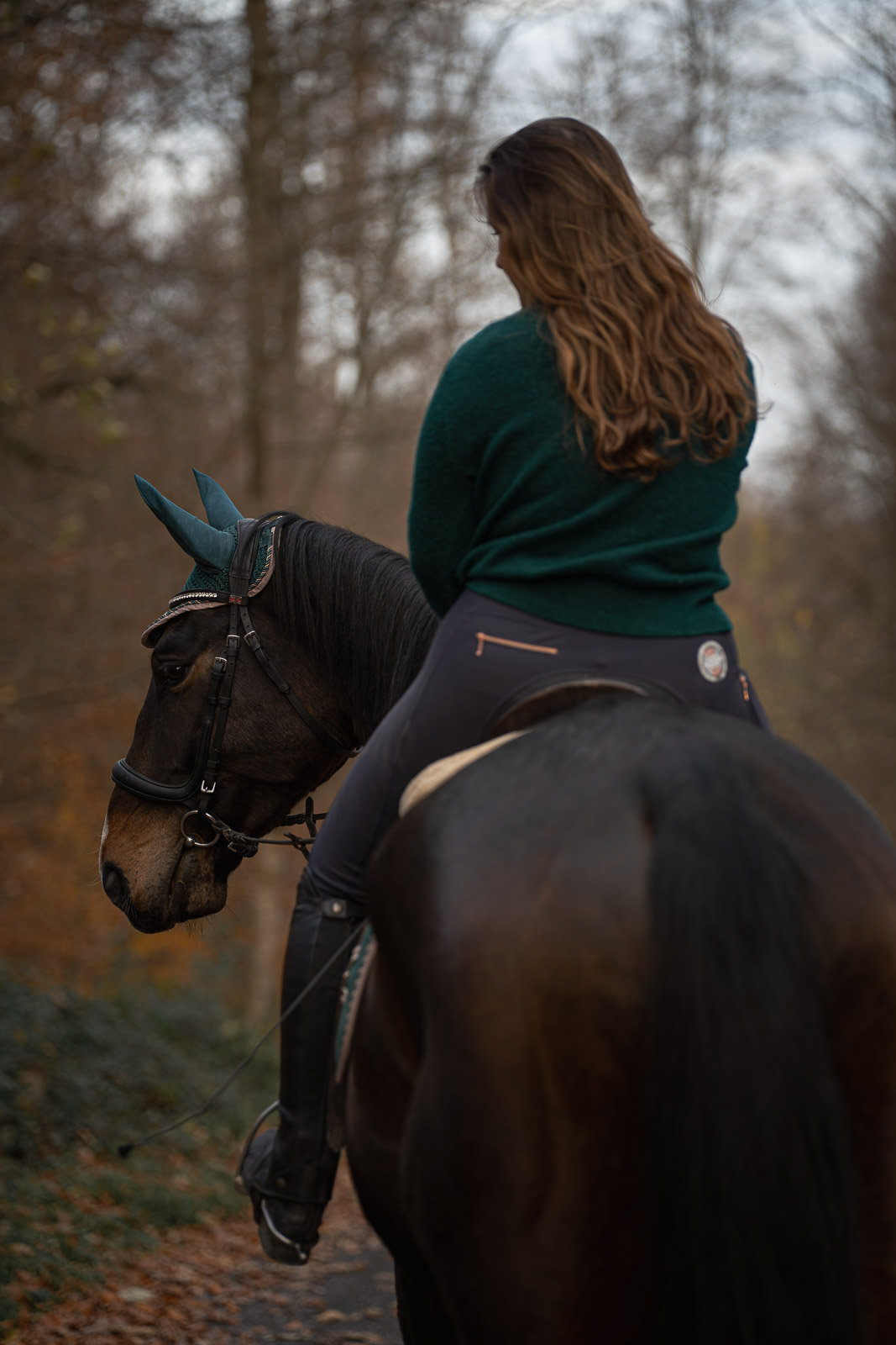 Nika – Leaves & Hooves